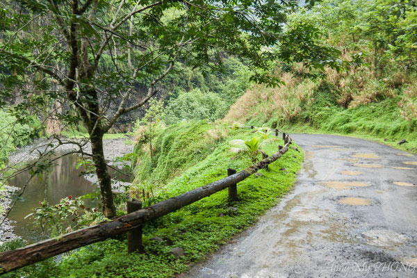 Traversée de l'île par la Papenoo